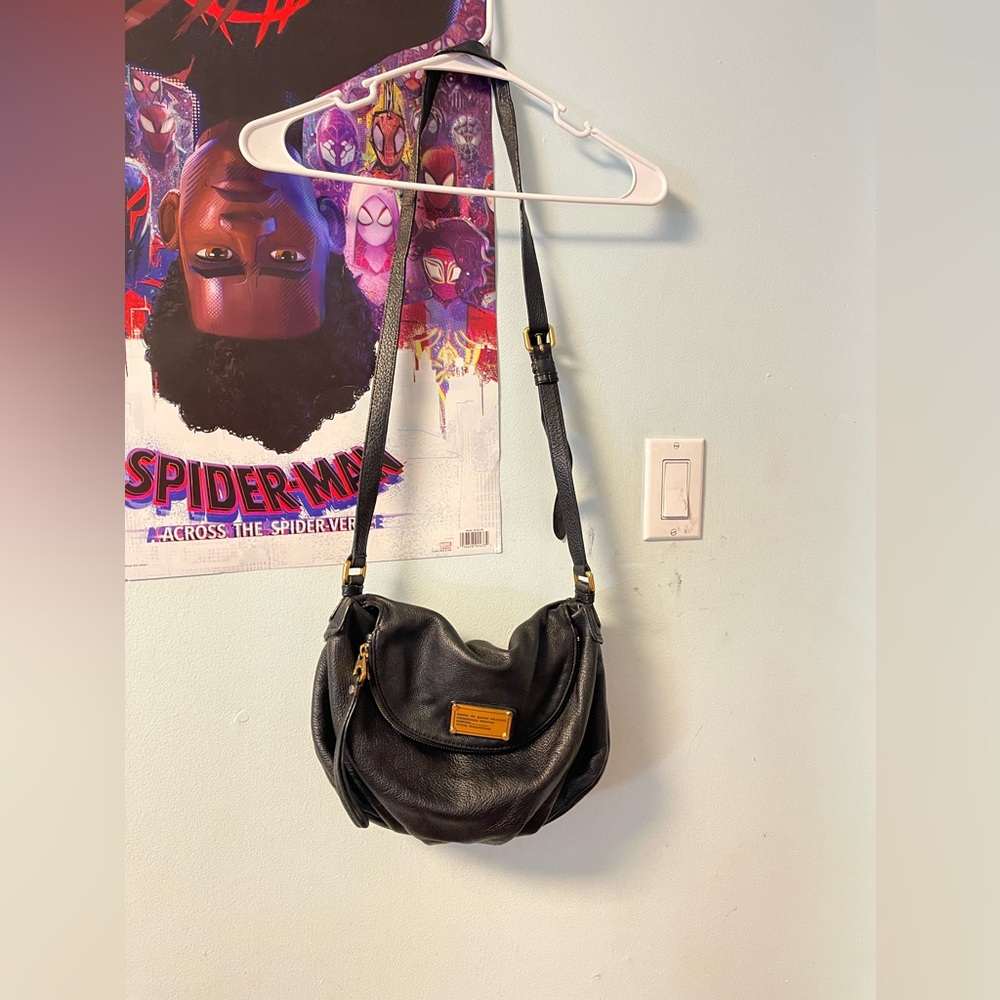 Black Leather Crossbody Shoulder Bag - Classic Everyday Style